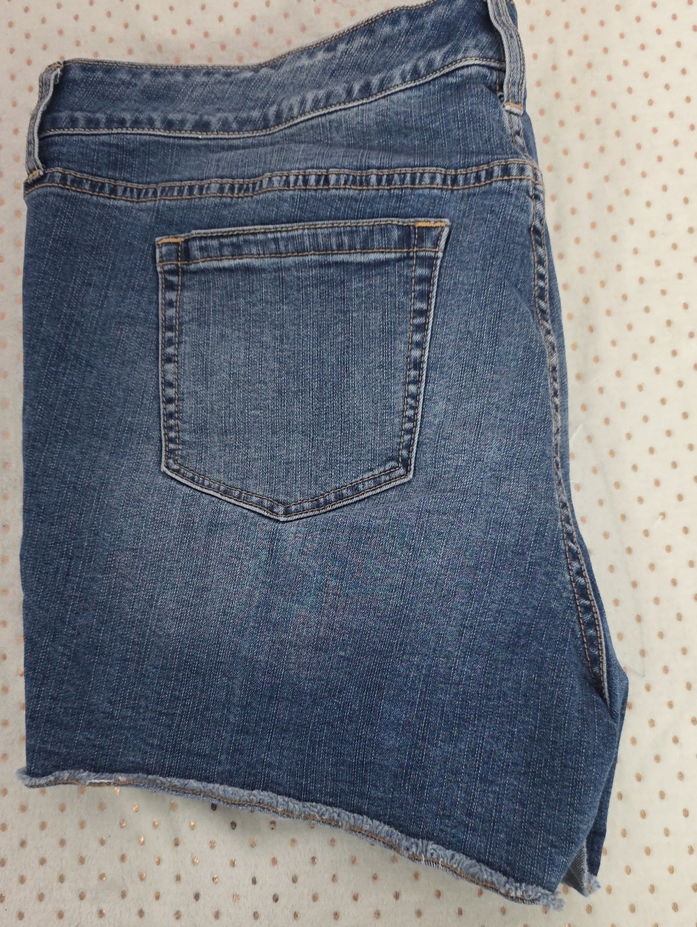 Torrid Distressed Denim Cutoff Shorts Medium Wash Size 20 Plus Size - Picture 10 of 13
